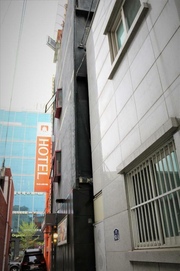 Must Stay Hotel Seoul Exterior photo