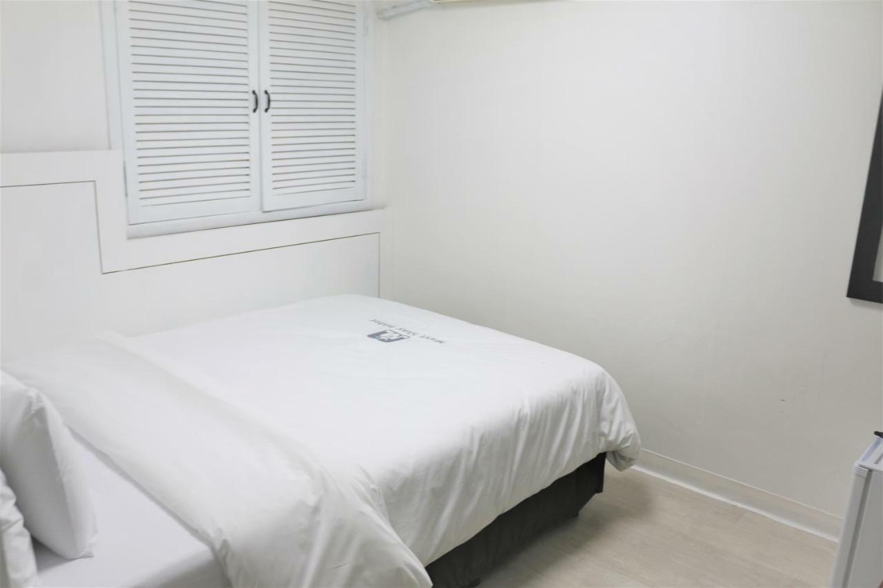 Must Stay Hotel Seoul Exterior photo