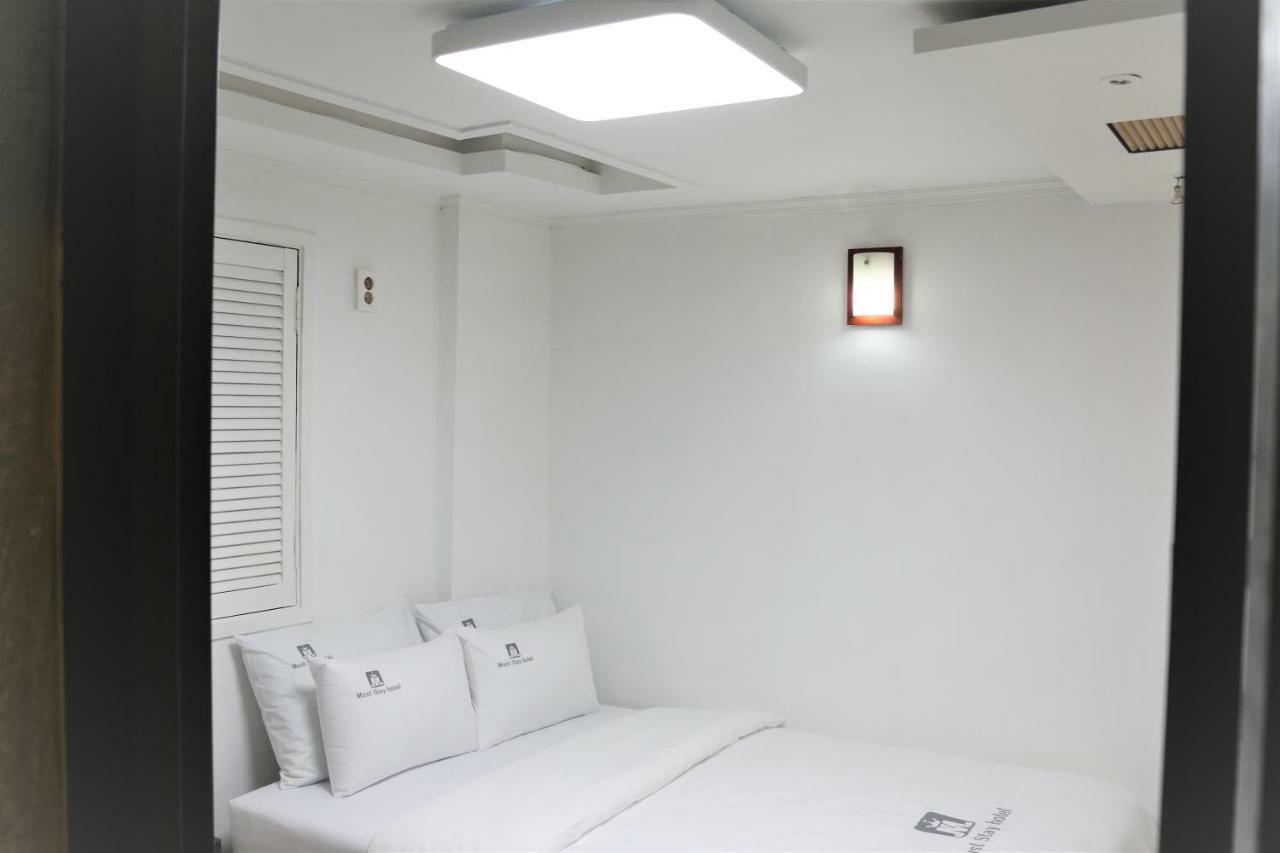 Must Stay Hotel Seoul Exterior photo