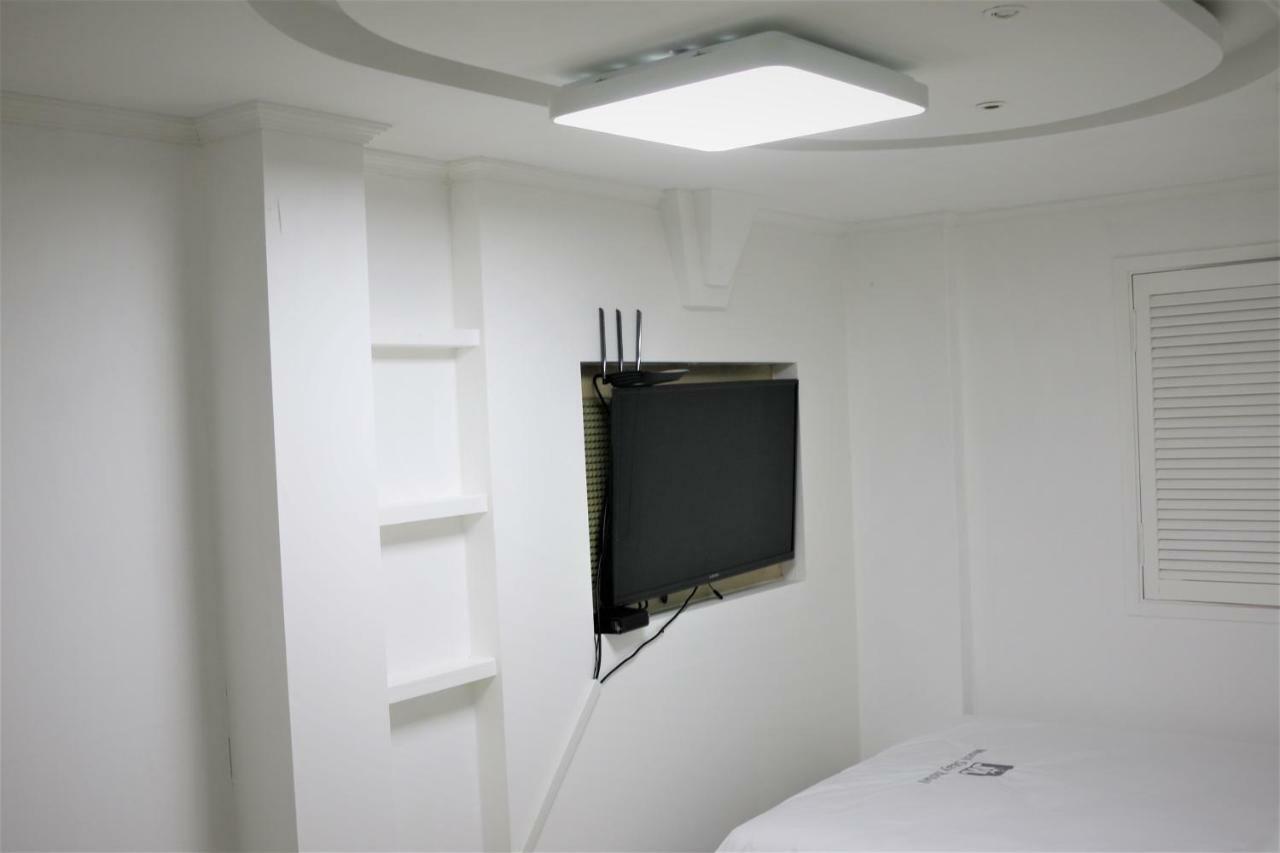 Must Stay Hotel Seoul Exterior photo
