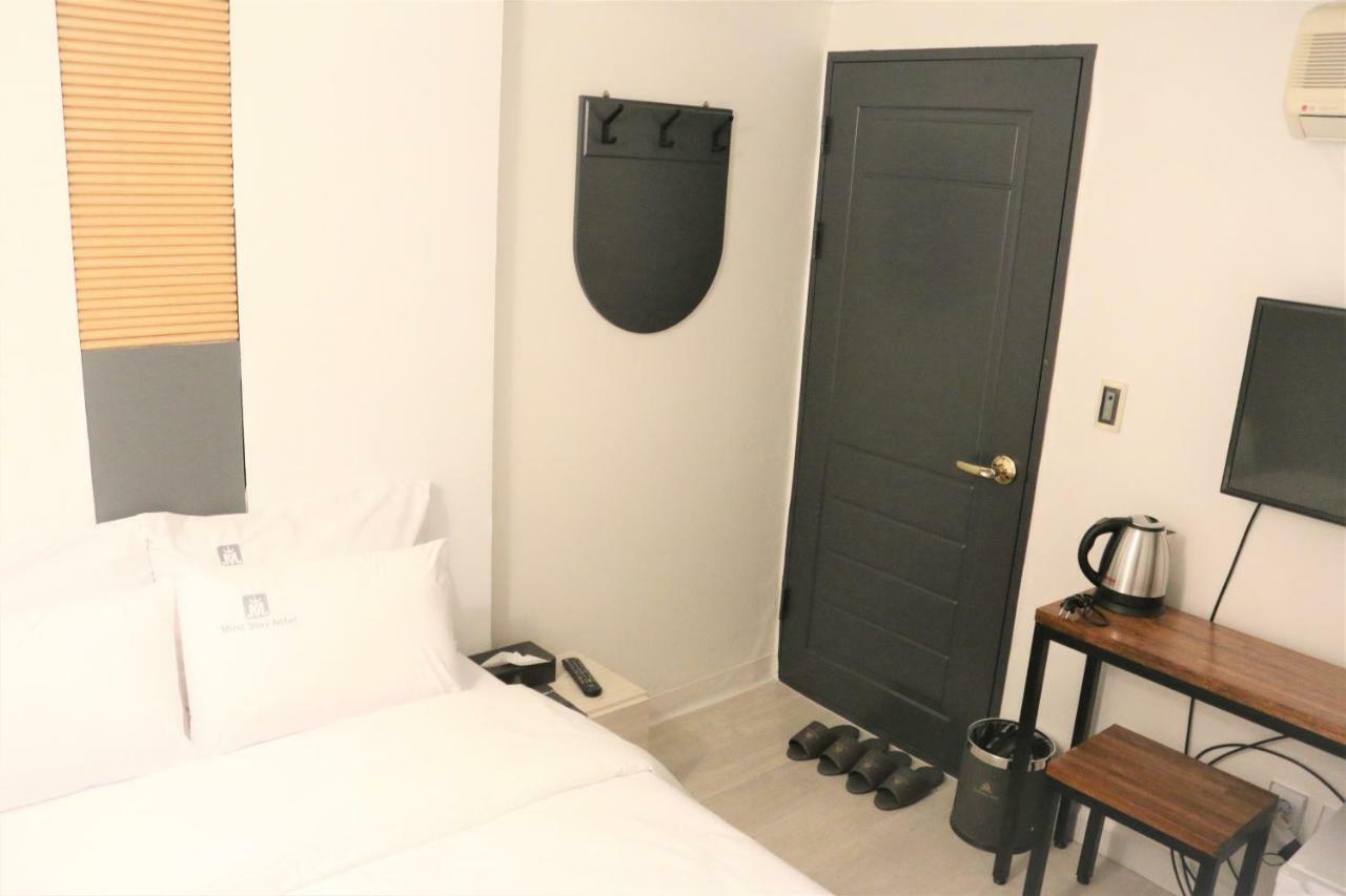 Must Stay Hotel Seoul Exterior photo