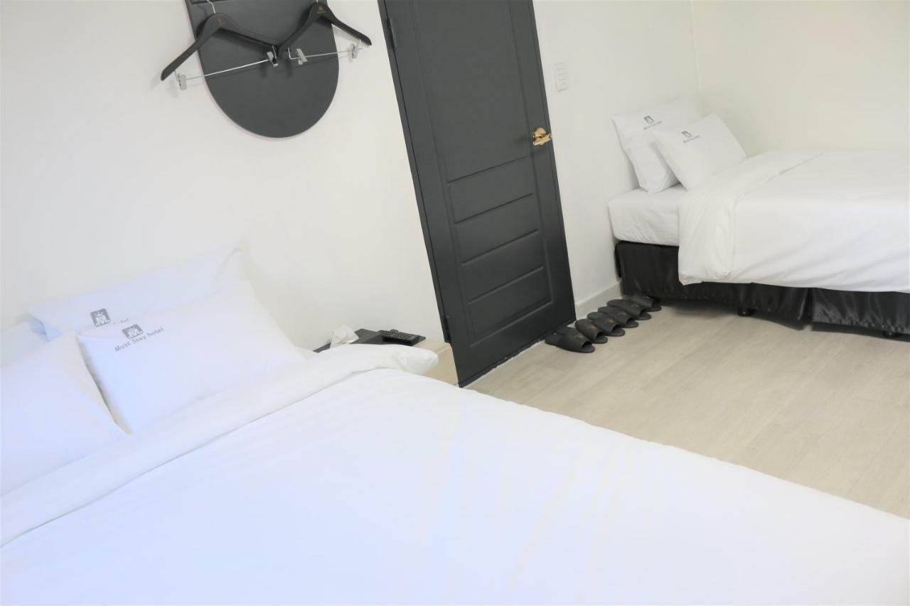 Must Stay Hotel Seoul Exterior photo